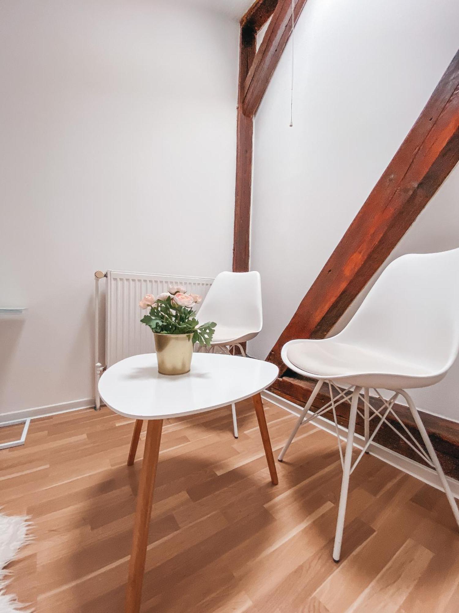 Blue Lotus Apartments 布拉迪斯拉发 外观 照片