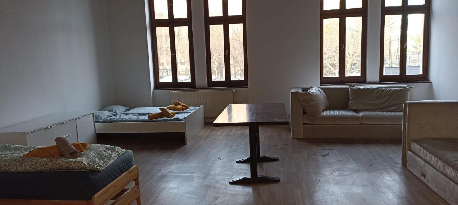 Blue Lotus Apartments 布拉迪斯拉发 外观 照片